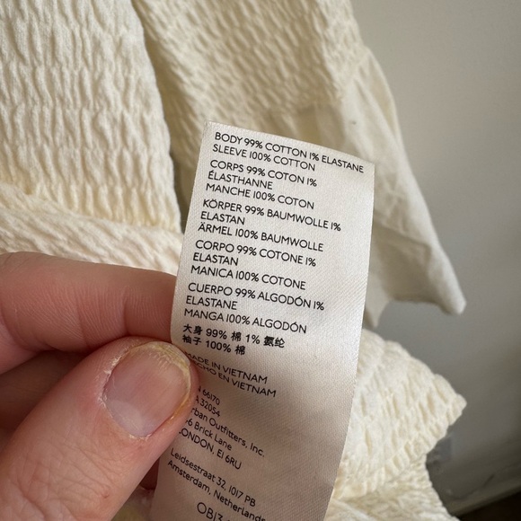 ANTHROPOLOGIE cream/ivory smocked bell sleeve knit top size Large - Picture 8 of 8